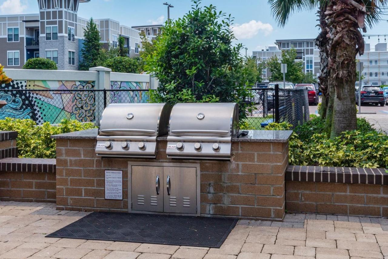 Frontdesk Noho Flats At North Hyde Park Apts Tampa Apartment Exterior photo